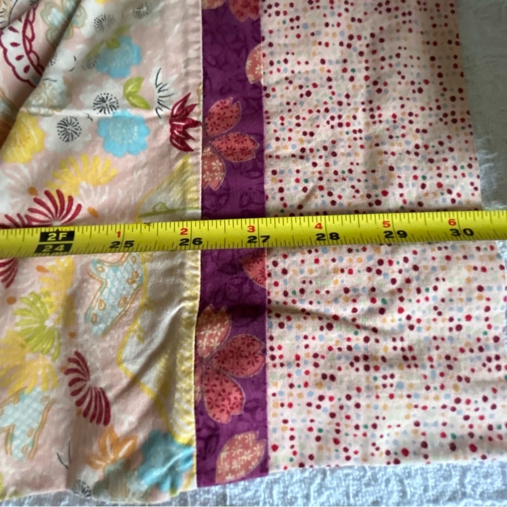 Vintage Floral Patterned Fabric pillowcase - Picture 5 of 6